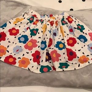 White floral Hanna Andersson skirt size 130